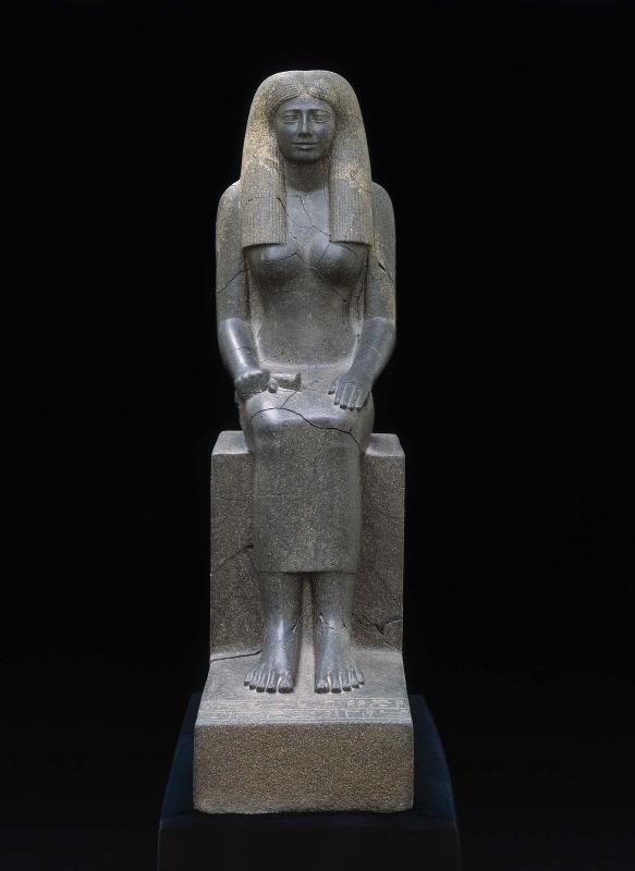 Statue of Lady Sennuwy