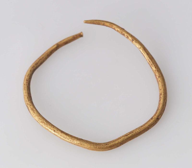 Gold wire