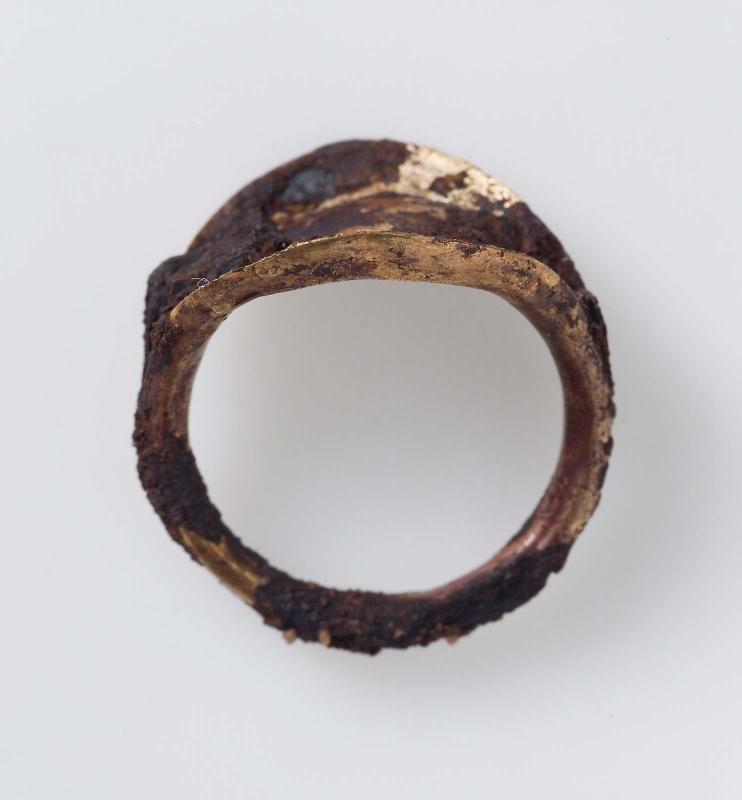 Finger ring