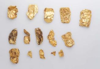 Nail sheaths and foil fragments