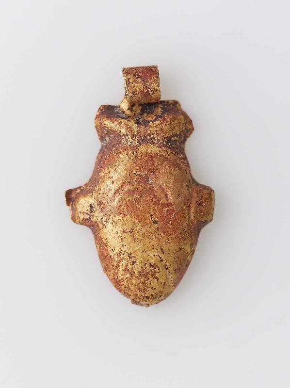 Heart amulet