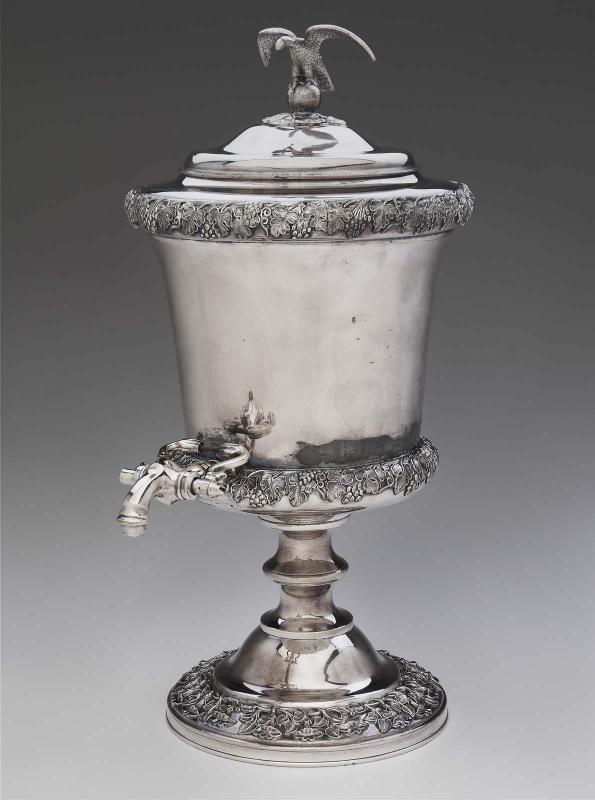 Urn