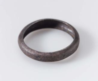 Finger ring