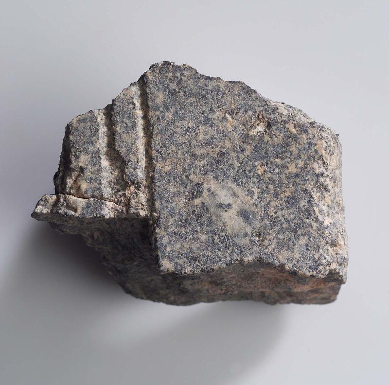 Fragment of back pillar of Amenhotep III