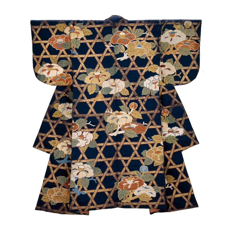 Noh costume (nuihaku)