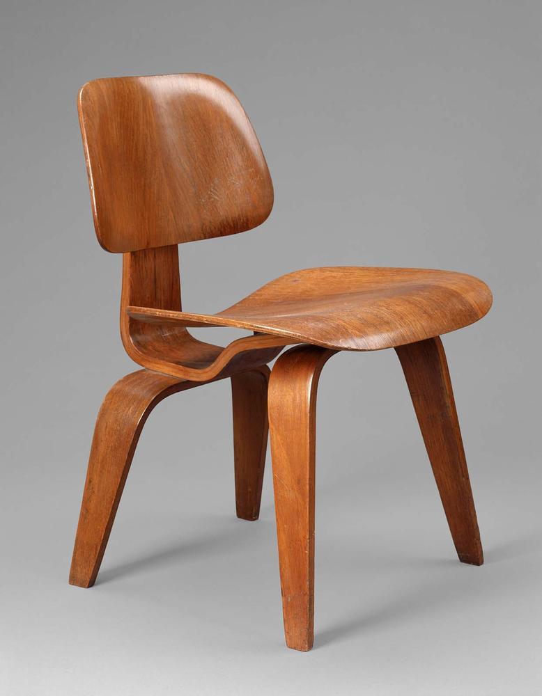 DCW (Dining Chair Wood)