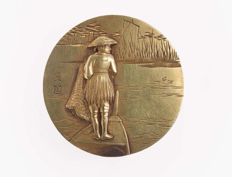 Kagami netsuke plate with design of a boatman