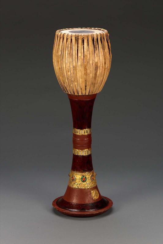 Goblet drum (ozi)