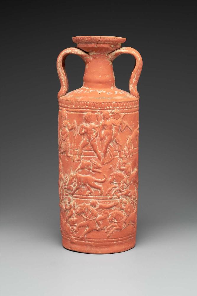 Bottle with gods and hunting scenes