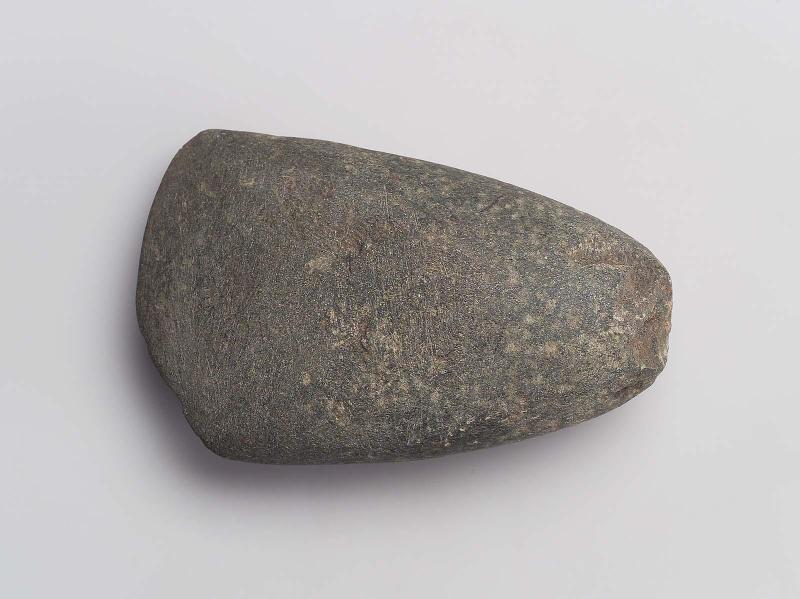 Hand axe