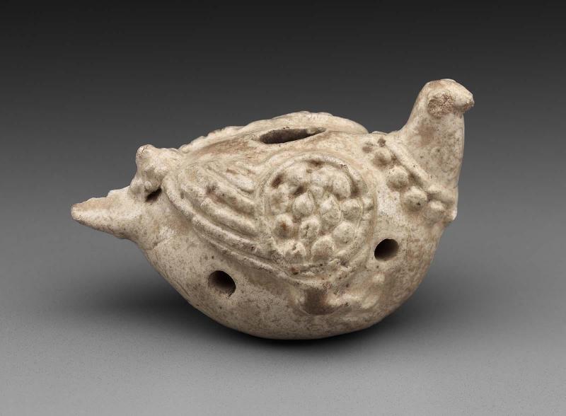 Whistle in the shape of a bird