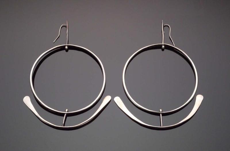 Pair of earrings