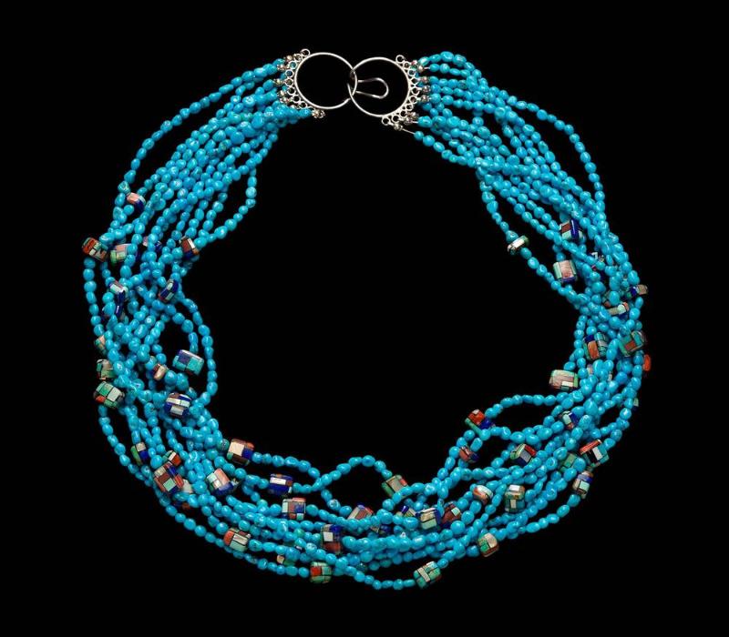 "Chiclet" necklace
