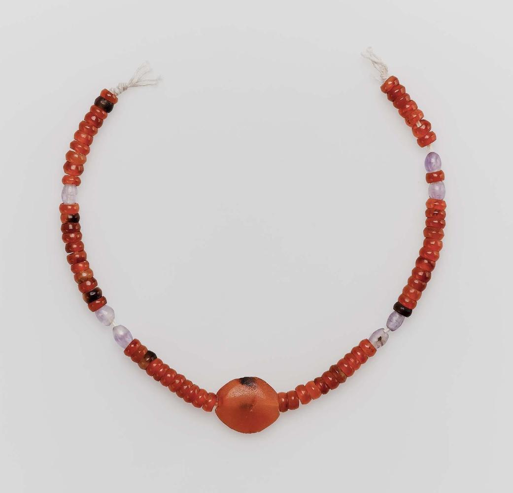 Wrist ornament of strung beads