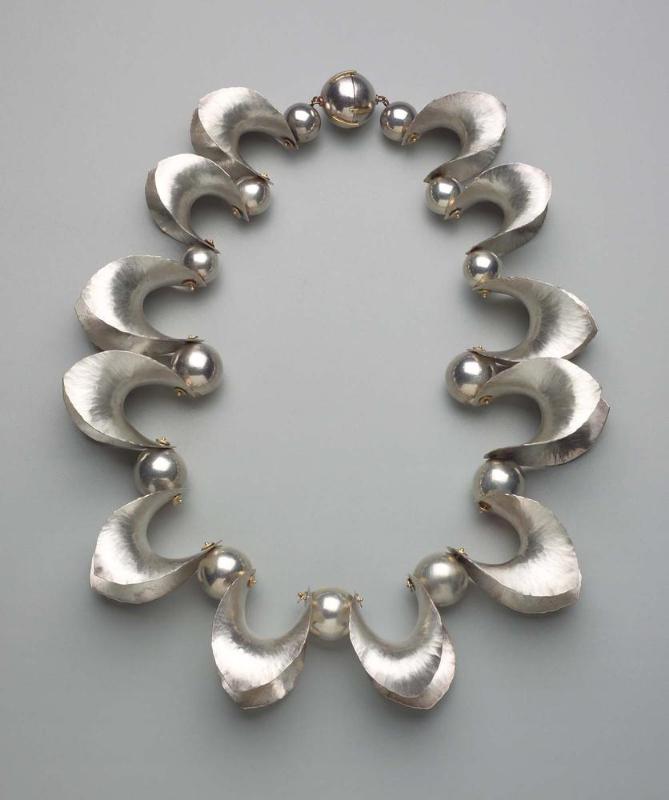 Shell Form Necklace