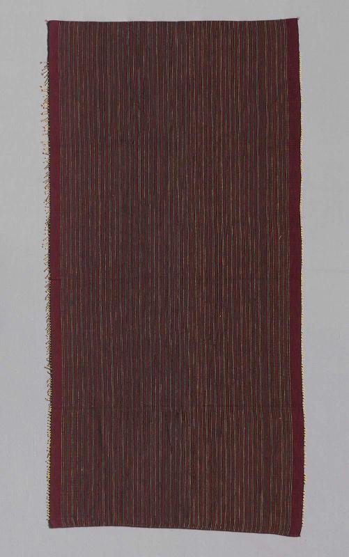 Older woman's wrapper (inok)