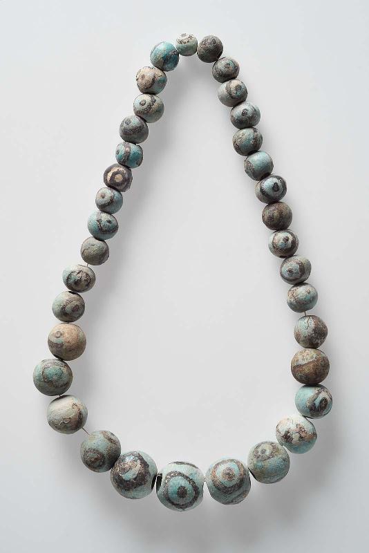 Eye beads